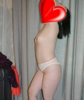 Живу в Москве и готова подарить тебе море наслаждения! 💋💦
Мои услуги - это настоящее искусство удовлетворения. Я знаю, как доставить тебе незабываемое наслаждение и расслабление. Мой опыт позволяет мне быть экспертом в таких областях, как эротический массаж, ролевые игры и фантазии, сексуальные аксессуары и многое другое... 👠💄
Я обожаю ухаживать за мужчинами и доставлять им яркие ощущения. Моя кожа нежная и шелковистая, а тело горячее, чем самый пылкий поцелуй. Вместе мы сможем погрузиться в мир страсти и наслаждения, где все наши фантазии станут яркой реальностью. 💫💥
Мои довольные клиенты говорят о моей незабываемой красоте и особенном обаянии. Что бы ты ни желал, я готова сделать для тебя, чтобы ты почувствовал себя настоящим королем. Посмотри мои фото, и ты поймешь, что тебе необходимо незамедлительно со мной встретиться. 💦📸
Не теряй время на поиски других, ведь я - твоя идеальная возможность для полного релаксации и удовлетворения. Доверься мне и открой новые грани наслаждения и удовольствия. Жду тебя в Москве, чтобы воплотить в жизнь все твои самые смелые фантазии. 💫💗 Диана